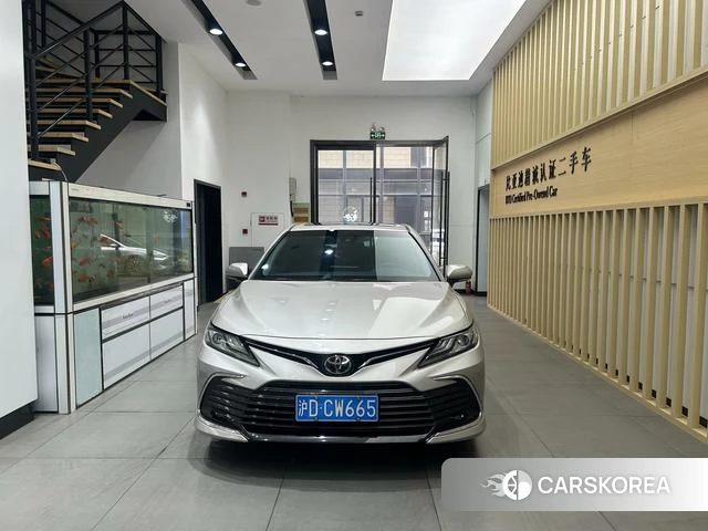 Toyota Camry 2022 Шампань из Китая, фото 3