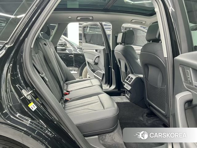 Audi Q5L id 4208156 из Китая 15