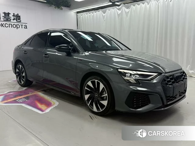 Audi A3 2023 Темно-серый из Китая, фото 3