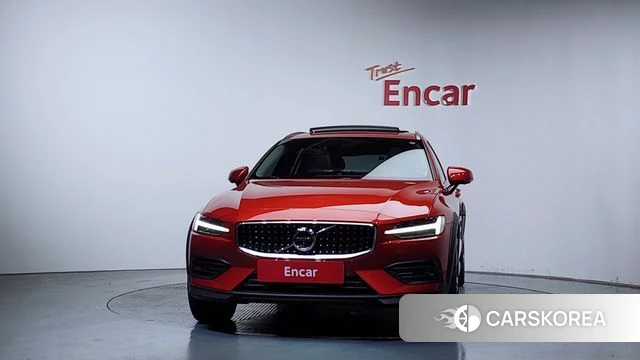 Volvo V60 Cross-Country 2nd Generation id 4377338 из Кореи 13