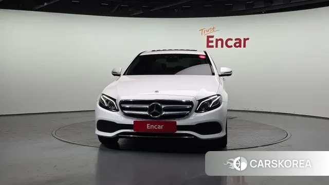 Mercedes-Benz E-Class W213 id 3778515 из Кореи 13