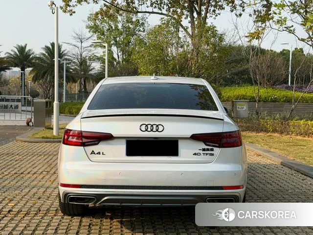 Audi A4L 2020 Белый из Китая, фото 5