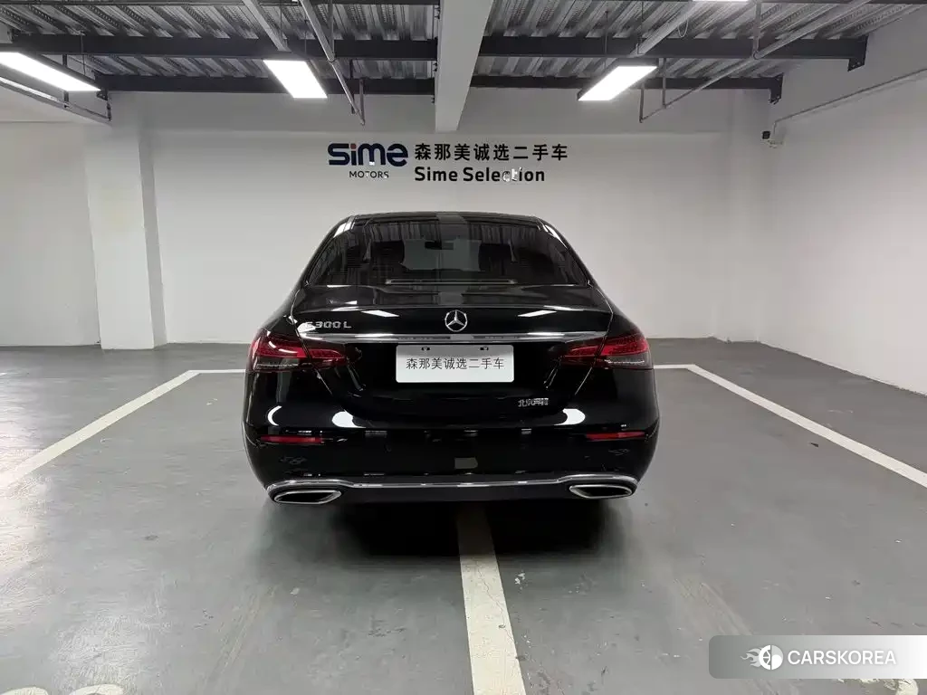 Mercedes-Benz E-Class id 4649298 из Китая 15