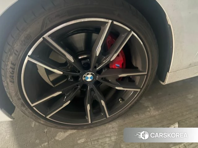 BMW 4 Series (G22) 2024 Белый из Кореи, фото 3