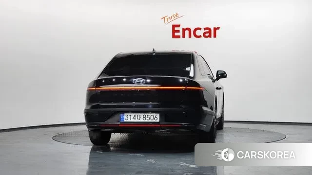 Hyundai Grandeur (GN7) id 3544697 из Кореи 13