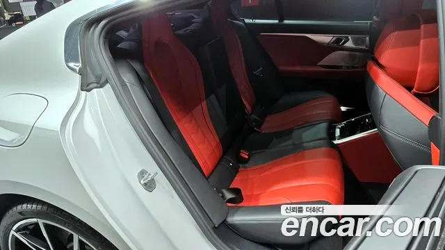 BMW 8 Series (G15) id 2705578 из Кореи 13