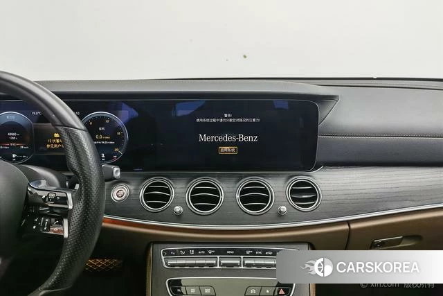 Mercedes-Benz E-class id 4257874 из Китая 17