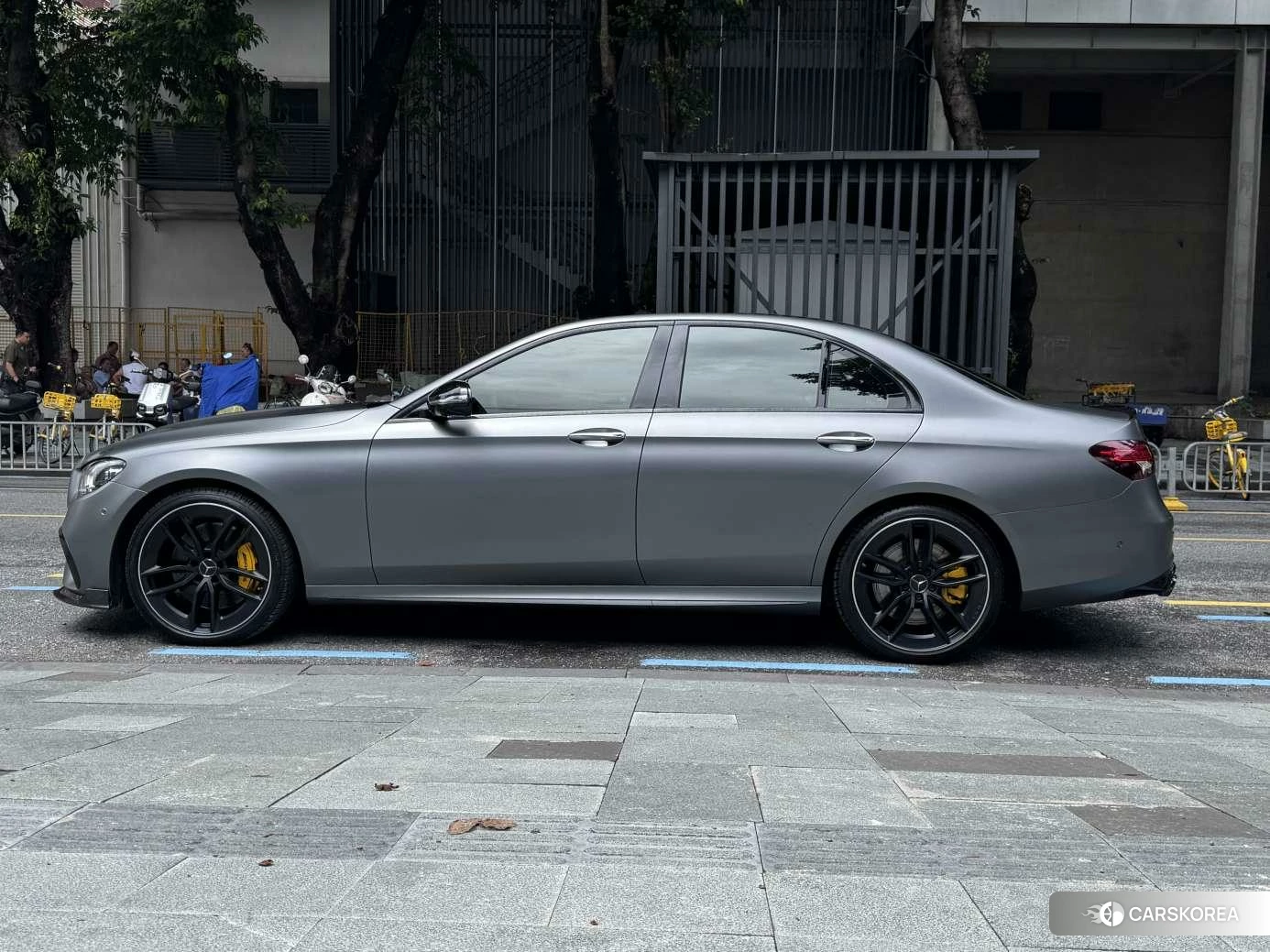 Mercedes-Benz E-class AMG id 4473665 из Китая 8