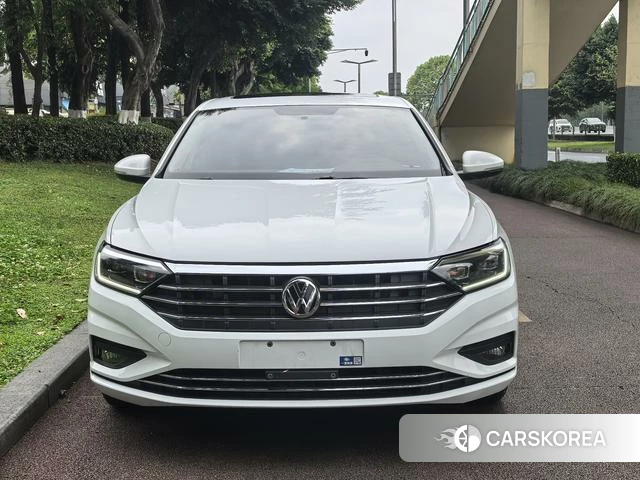 Volkswagen Sagitar 2022 Белый из Китая, фото 4