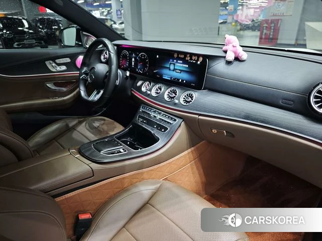 Mercedes-Benz E-class 2021 Белый из Китая, фото 5