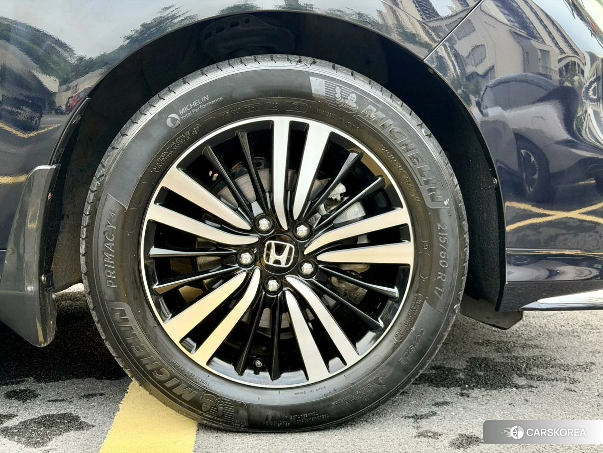 Honda Odyssey id 4455475 из Китая 23