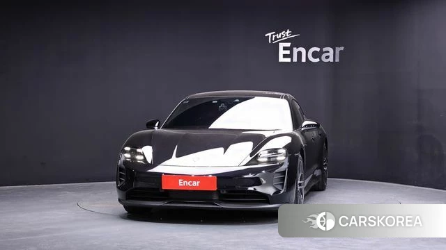 Porsche Taycan id 4244517 из Кореи 23