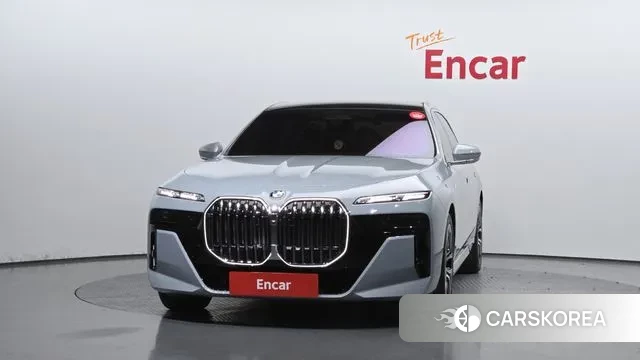 BMW 7 Series (G70) id 3585407 из Кореи 13