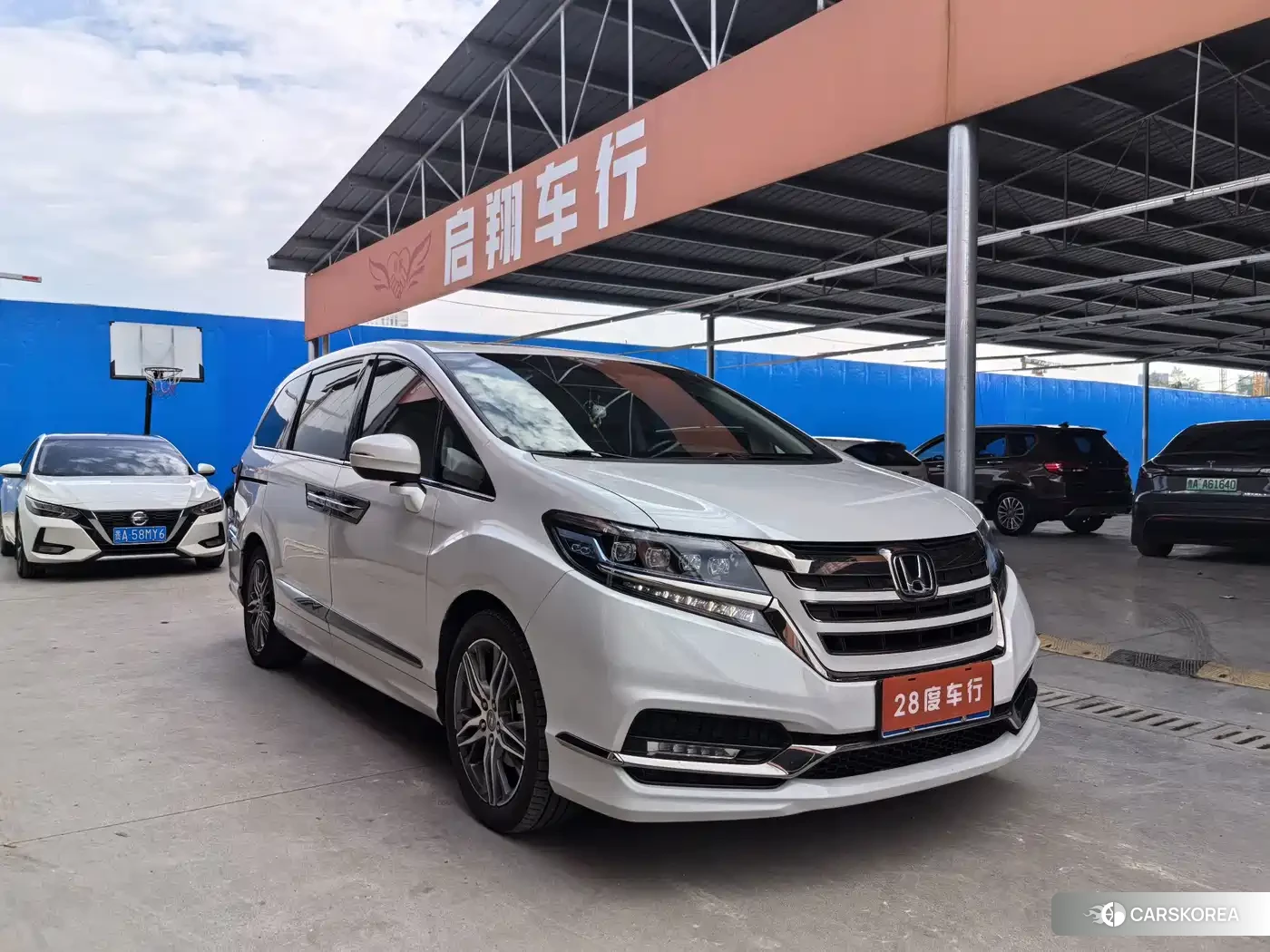 Honda Elysion 2021 Белый из Китая, фото 3