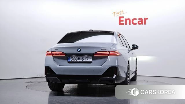 BMW 5 Series (G60) id 4222535 из Кореи 23