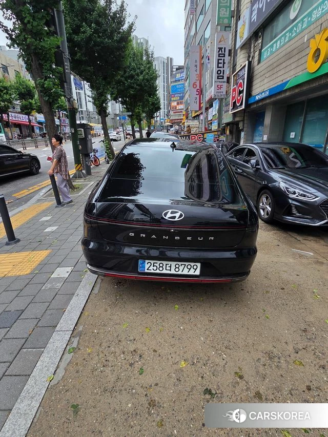 Hyundai Grandeur Hybrid (GN7) 2023 Черный из Кореи, фото 4