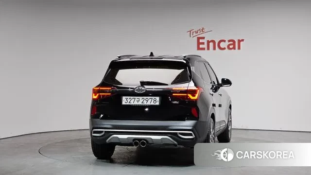 Kia Seltos id 3713521 из Кореи 13