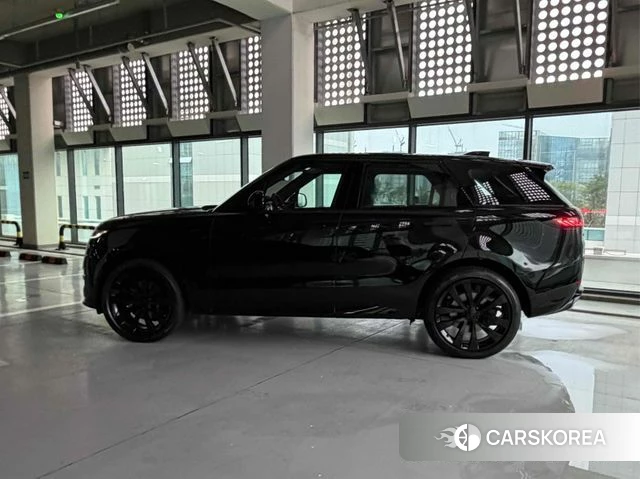 Land Rover Range Rover Sport 3rd Generation 2026 Черный из Кореи, фото 3