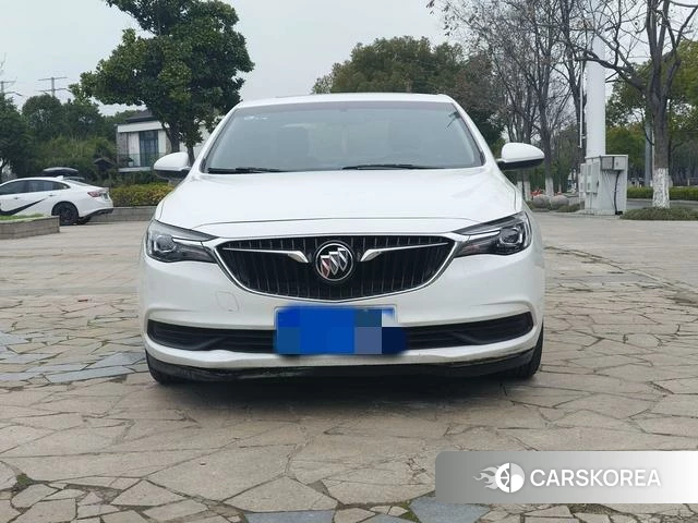 Buick Yinglang 2022 Белый из Китая, фото 4