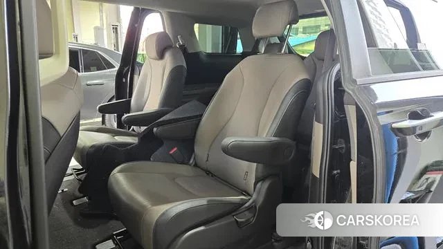 Kia The New Carnival 4th Generation 2023 Черный из Кореи, фото 6