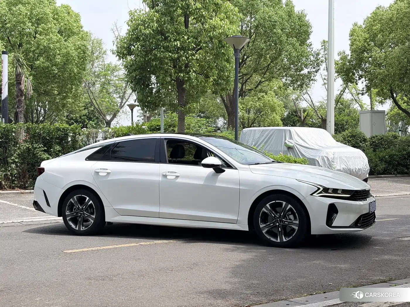 Kia K5 id 4546080 из Китая 12