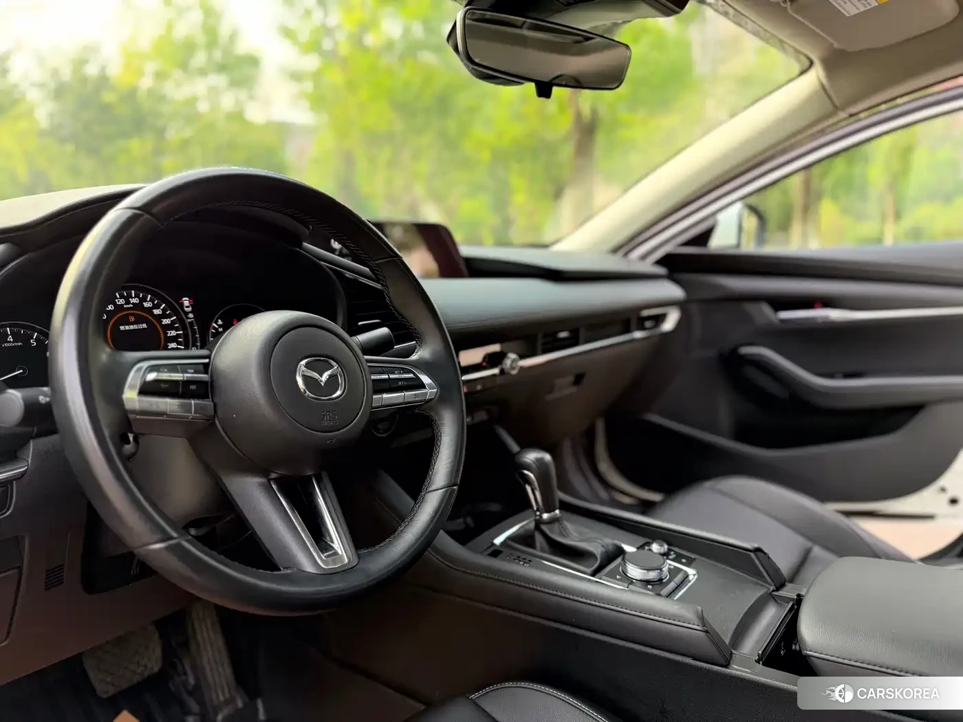 Mazda 3 2024 Белый из Китая, фото 5
