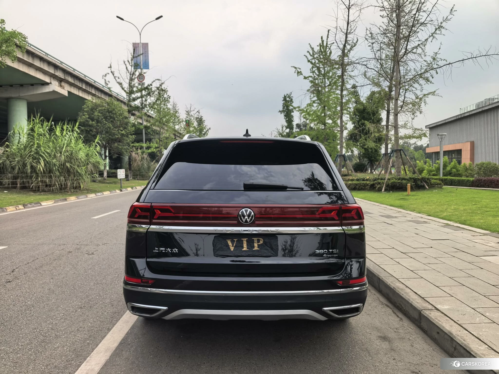 Volkswagen Tourang id 4452631 из Китая 9