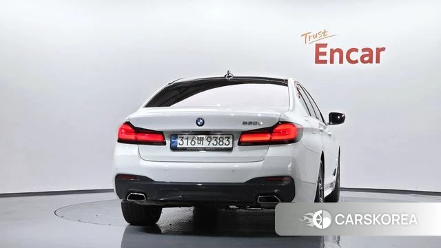 BMW 5 Series (G30) id 4872428 из Кореи 23