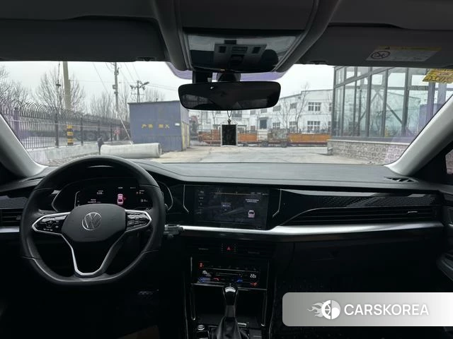 Volkswagen Passat 2022 Черный из Китая, фото 3