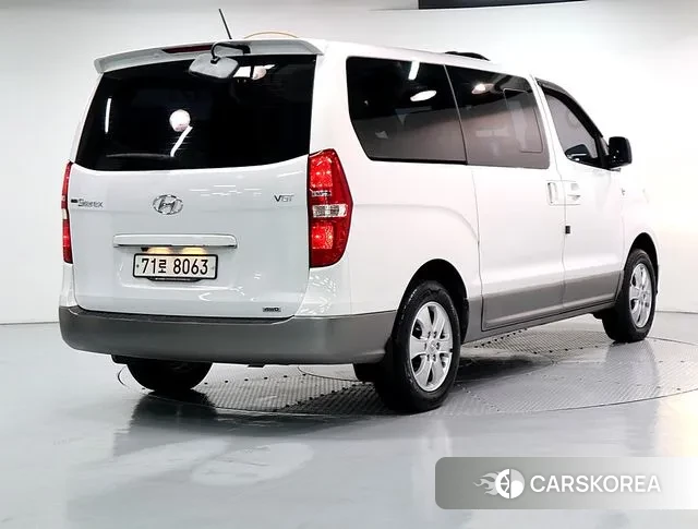 Hyundai The New Grand Starex id 3319664 из Кореи 13