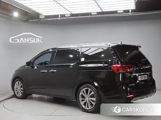 Kia The New Carnival id 3315527 из Кореи 13