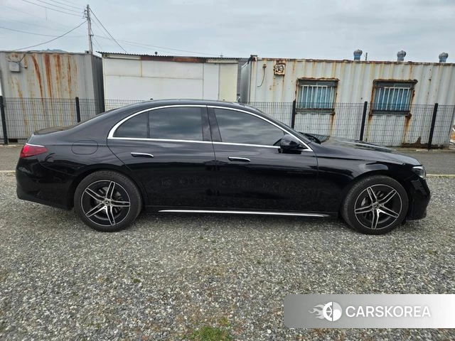 Mercedes-Benz E-Class W214 2025 Черный из Кореи, фото 6
