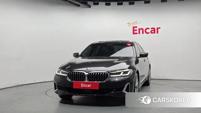 BMW 5 Series (G30) id 3734828 из Кореи 13