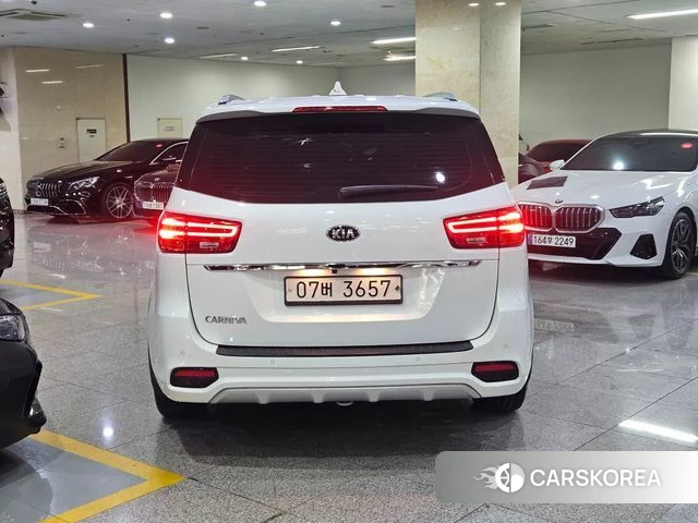 Kia The New Carnival id 4703528 из Кореи 13