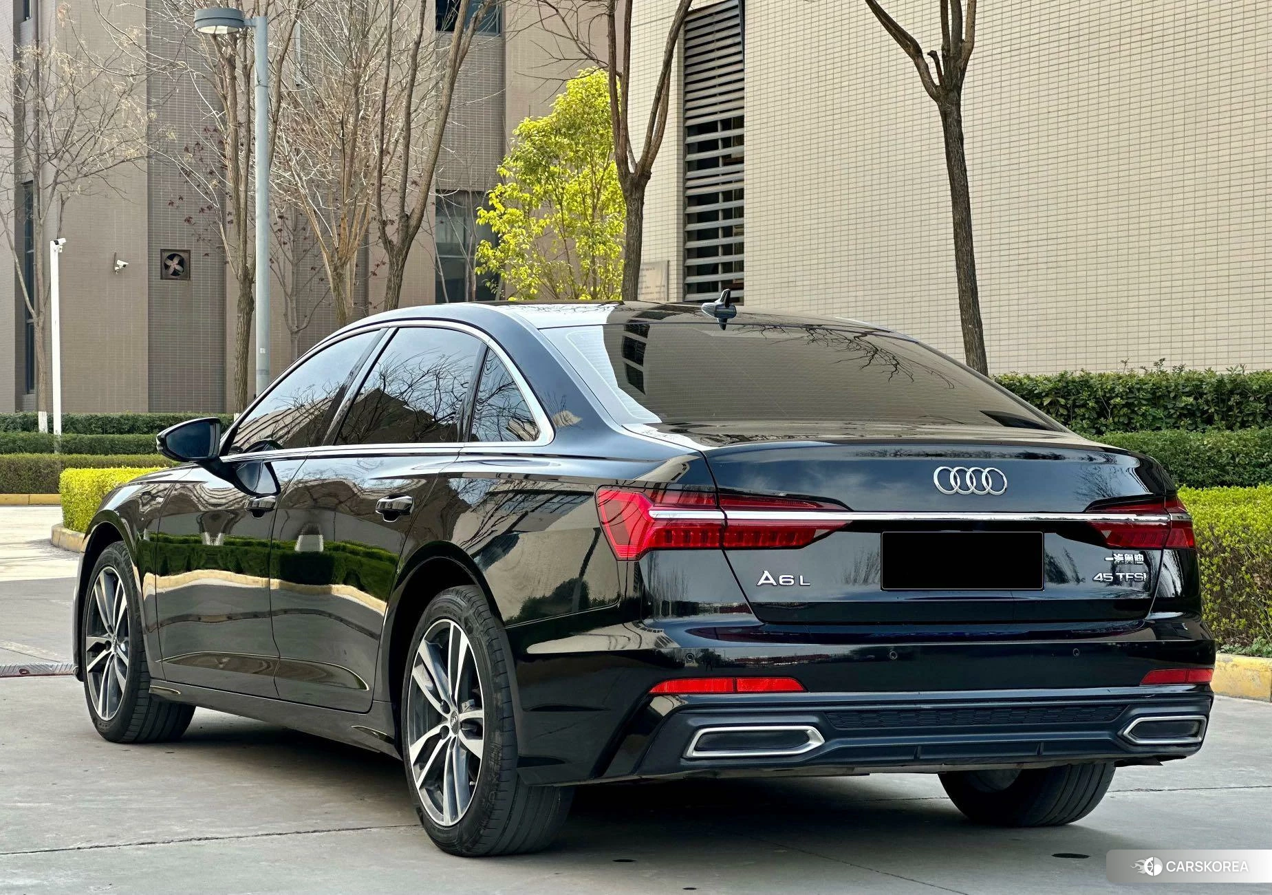 Audi A6L 2020 Черный из Китая, фото 5