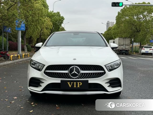 Mercedes-Benz Class A 2021 Белый из Китая, фото 3