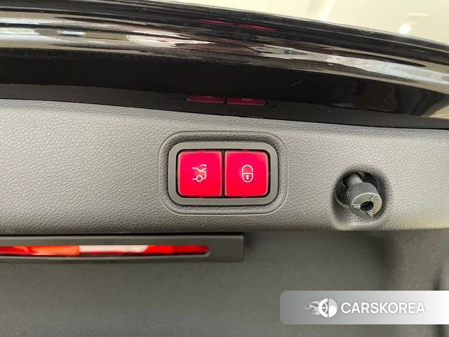 Mercedes-Benz E-class id 4359595 из Китая 11