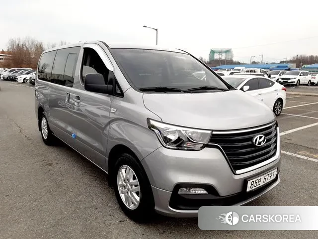 Hyundai The New Grand Starex id 3748121 из Кореи 7