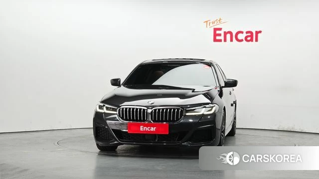 BMW 5 Series (G30) id 3807199 из Кореи 13