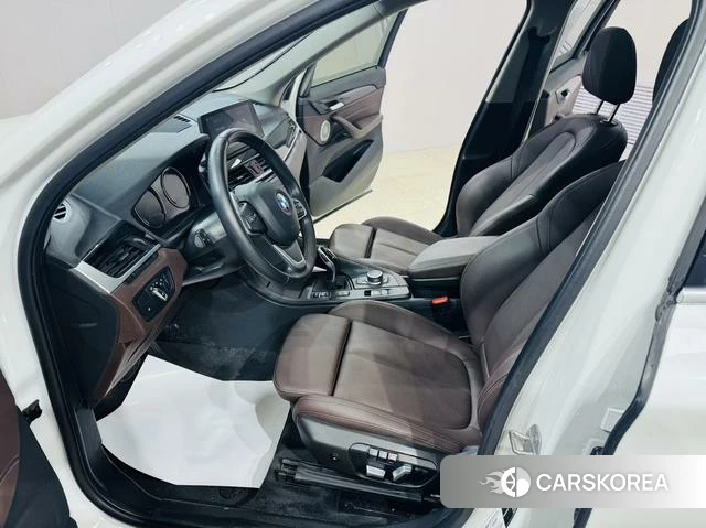 BMW X1 2022 Белый из Китая, фото 4