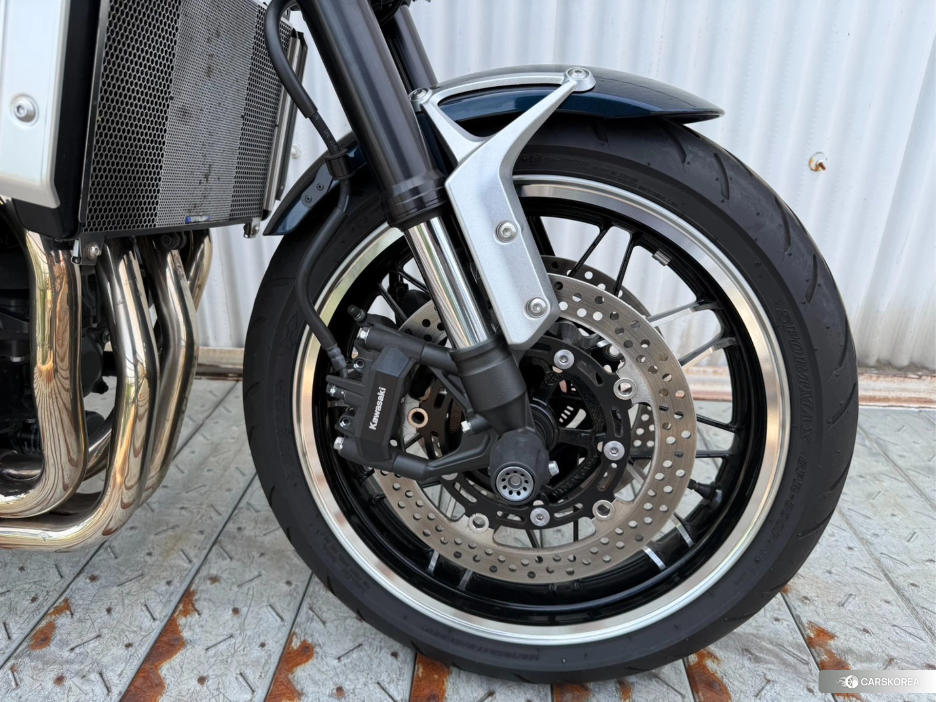 Kawasaki Z900RS id 4380163 из Японии 9