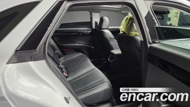 Hyundai Grandeur (GN7) id 2681856 из Кореи 13