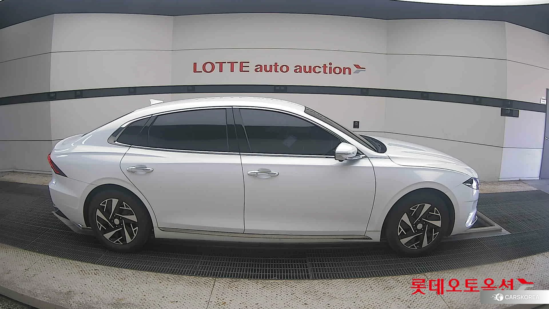 Hyundai Grandeur Hybrid id 4902512 из Кореи 23