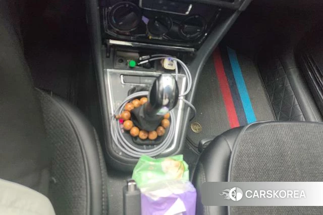 Volkswagen Bora id 4276254 из Китая 10