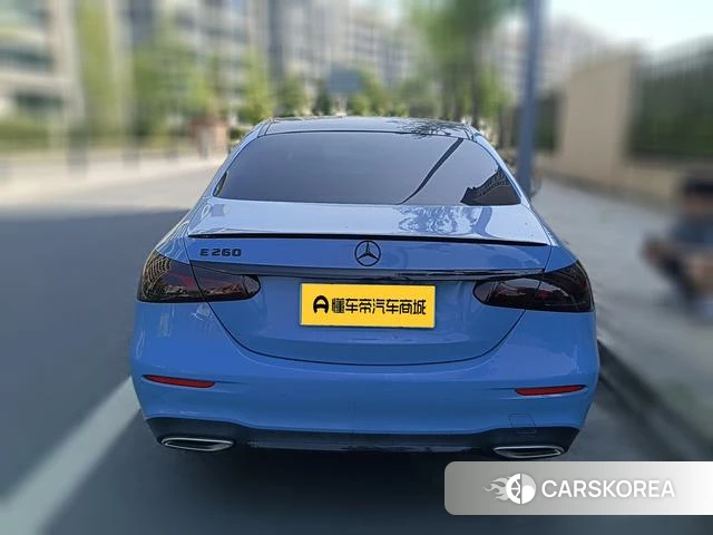 Mercedes-Benz E-class (imported) 2021 Синий из Китая, фото 3