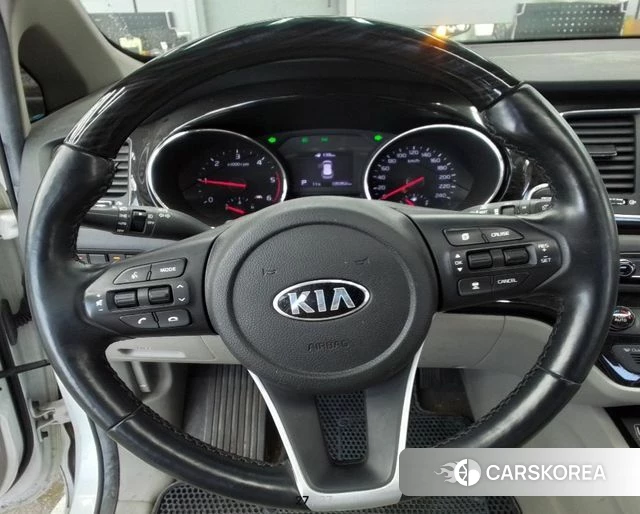 Kia The New Carnival 2018 Белый из Кореи, фото 3