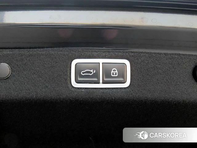Hyundai Grandeur Hybrid (GN7) id 4354021 из Кореи 13