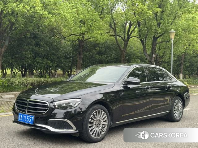 Mercedes-Benz E-class 2023 Черный из Китая, фото 3