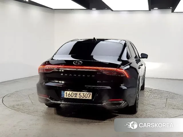 Hyundai The New Grandeur IG id 3582883 из Кореи 13