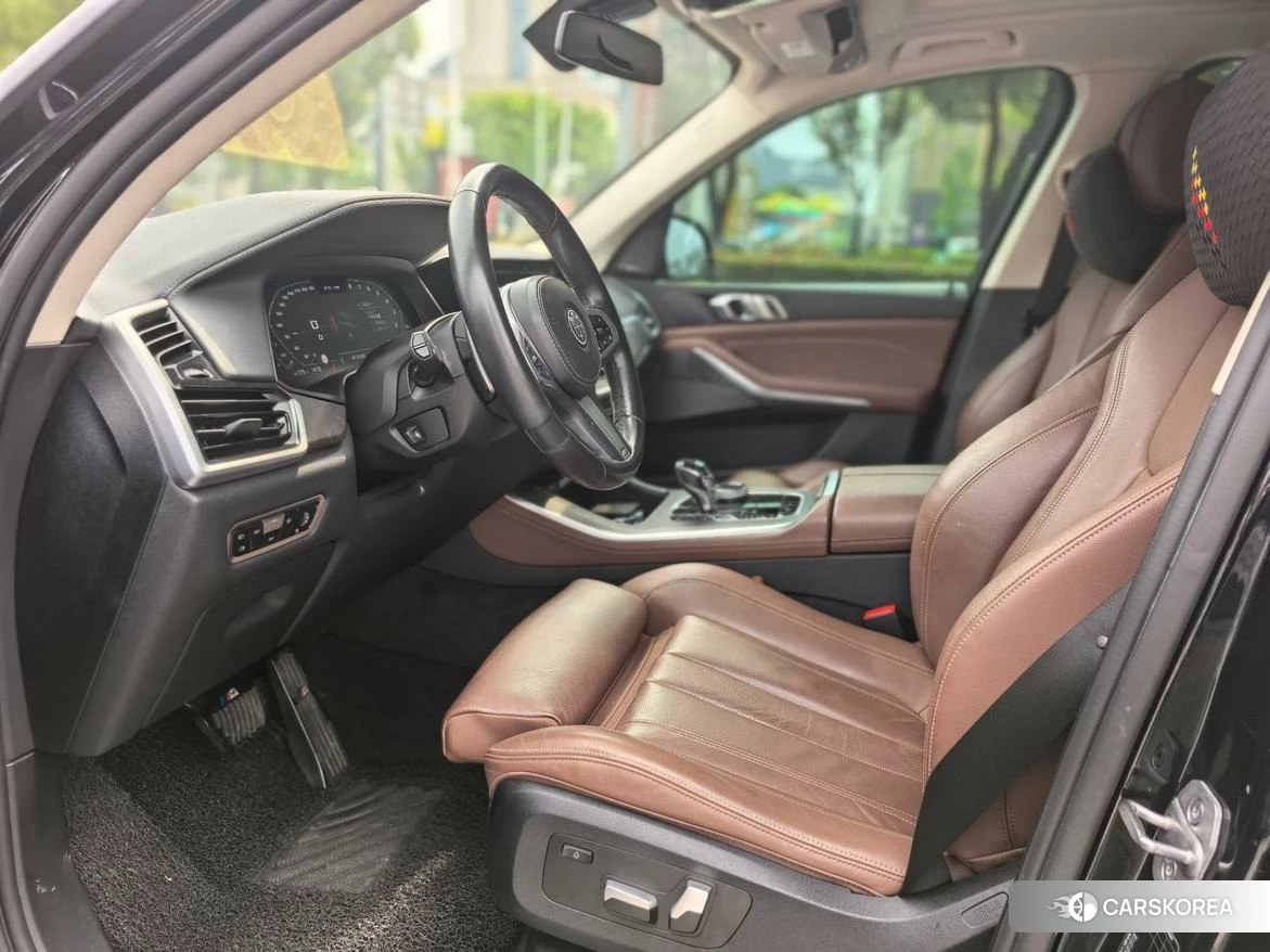 BMW X5 (imported) 2021 Черный из Китая, фото 3